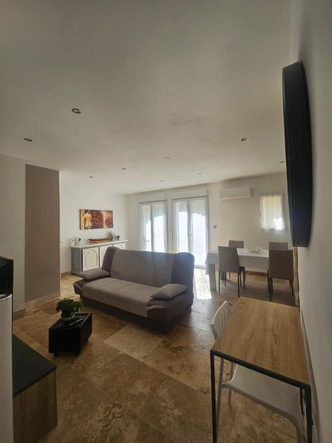 Gite Des Oliviers La Garde-Adhémar Extérieur photo